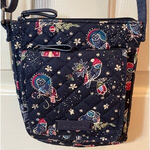 Vera Bradley Holiday
Owls Mini Hipster Crossbody Purse